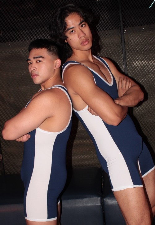 College Varsity 4 - High Crotch Takedown